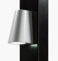 Купить Элегантное LED-освещение Locinox (Бельгия) TRICONE для ворот, цвета zilver и 9005 (черный) в Белореченске